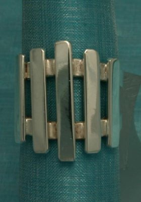 AN2831