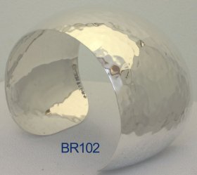 BR0102