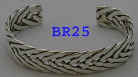 BR0025